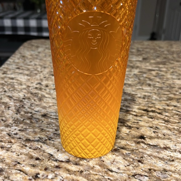 Orange Starbucks cup - Picture 3 of 4